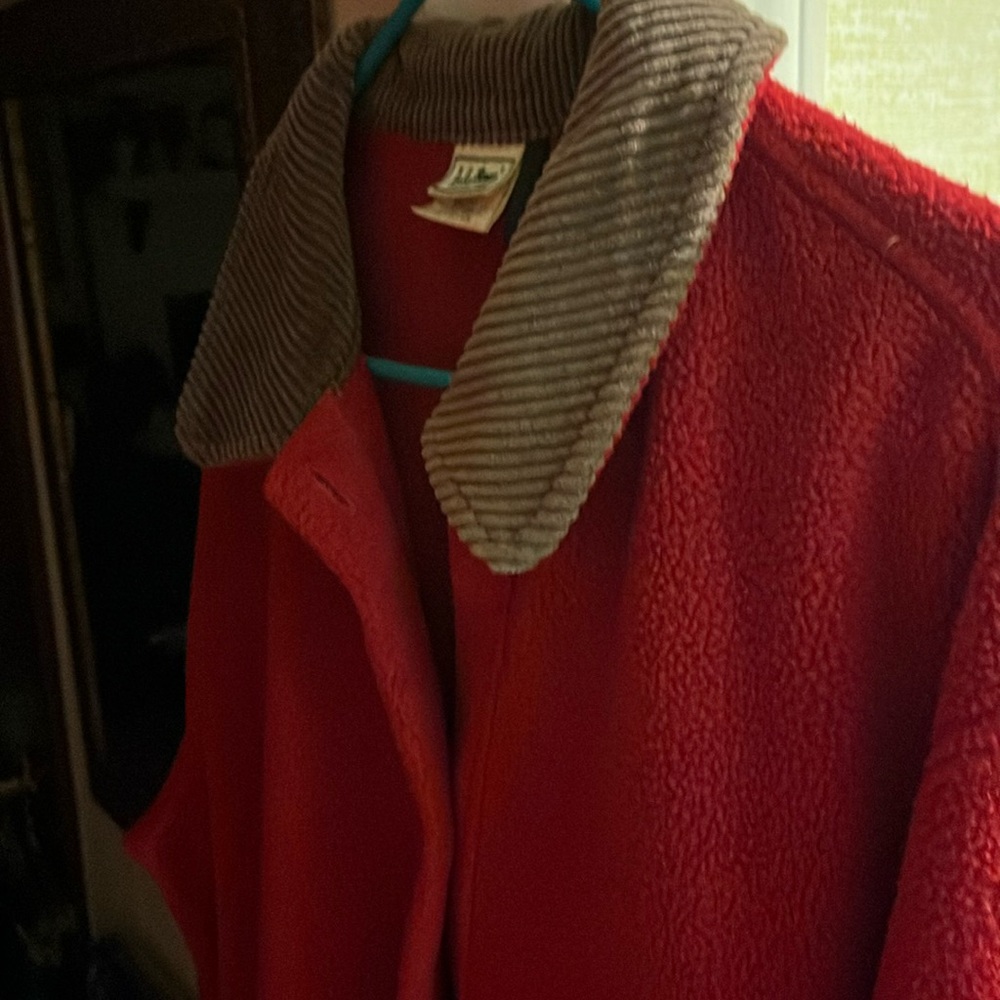LLBean Fleece Jacket Red with brown collar